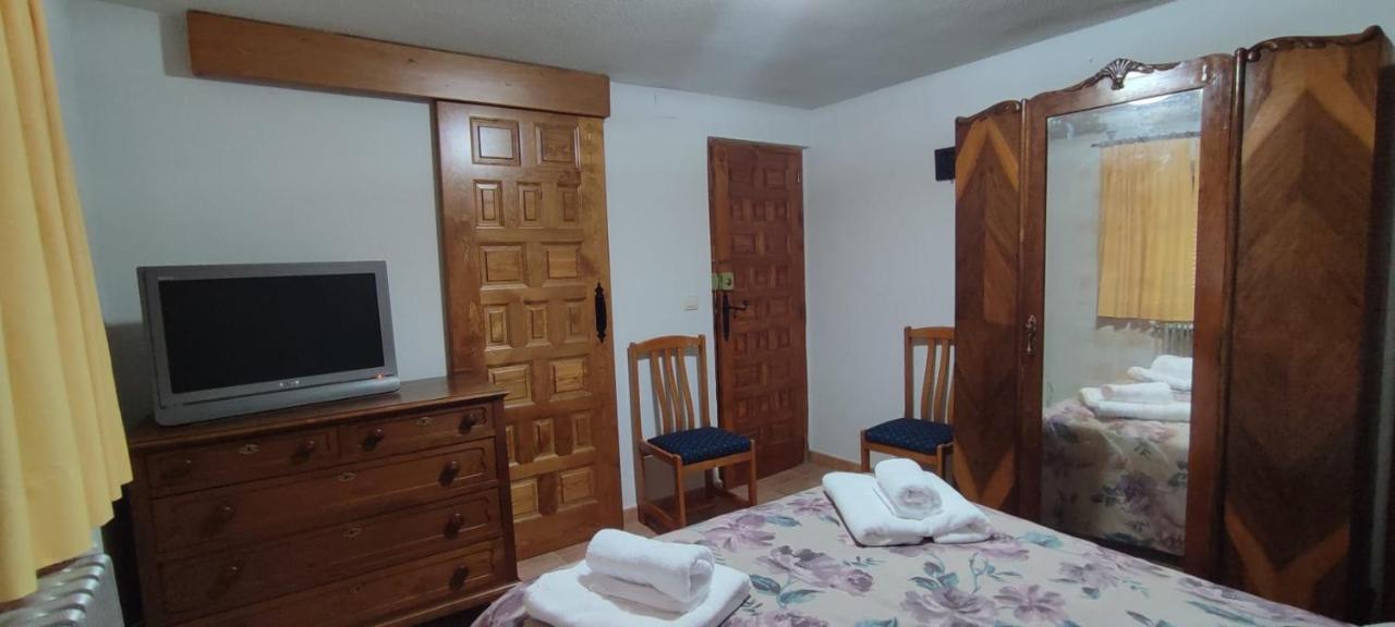 Casa De Los Abuelos Ortigosa del Monte Kültér fotó